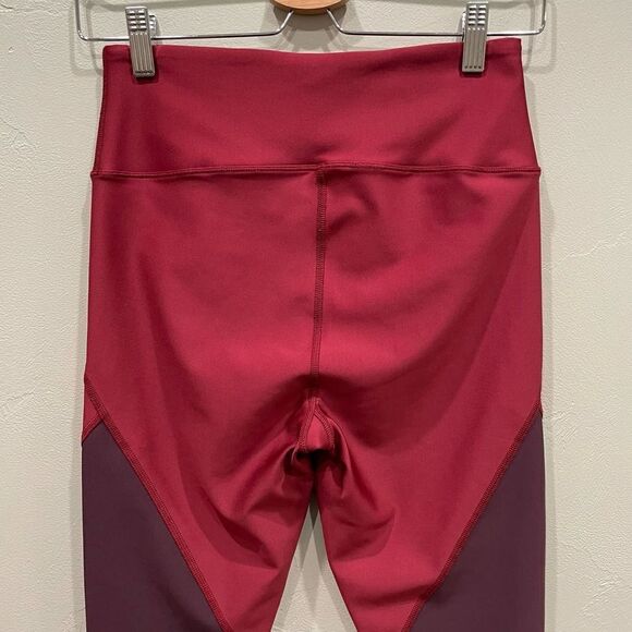 Good American Red Leggings - Size: 2 - Picture 5 of 8